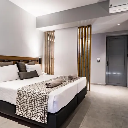 Harmony Crest Aparthotel